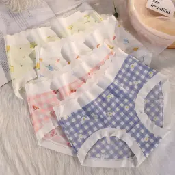 Ice Silk Print Traceless Breathable Comfortable Soft Mid Waist Women Underwear 1